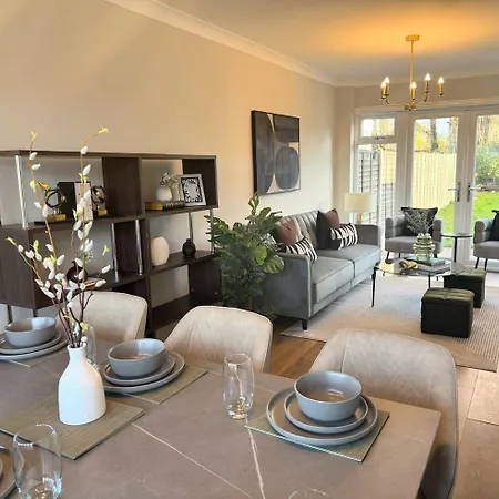 3 Bed House Near Nec, Hs2 For Long - Contractors, Families, Work Groups *